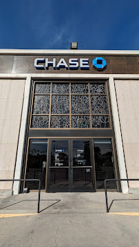 Chase Bank - Photo 4 - Car repair in San Bernardino, CA, Rialto