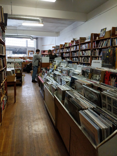 Record Store «Irvington Vinyl», reviews and photos, 9 Johnson Ave, Indianapolis, IN 46219, USA