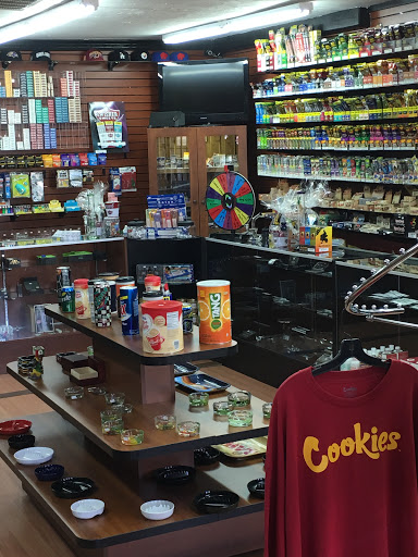 Tobacco Shop «In The Cut Smoke Shop», reviews and photos, 1424 N 32nd St, Phoenix, AZ 85008, USA