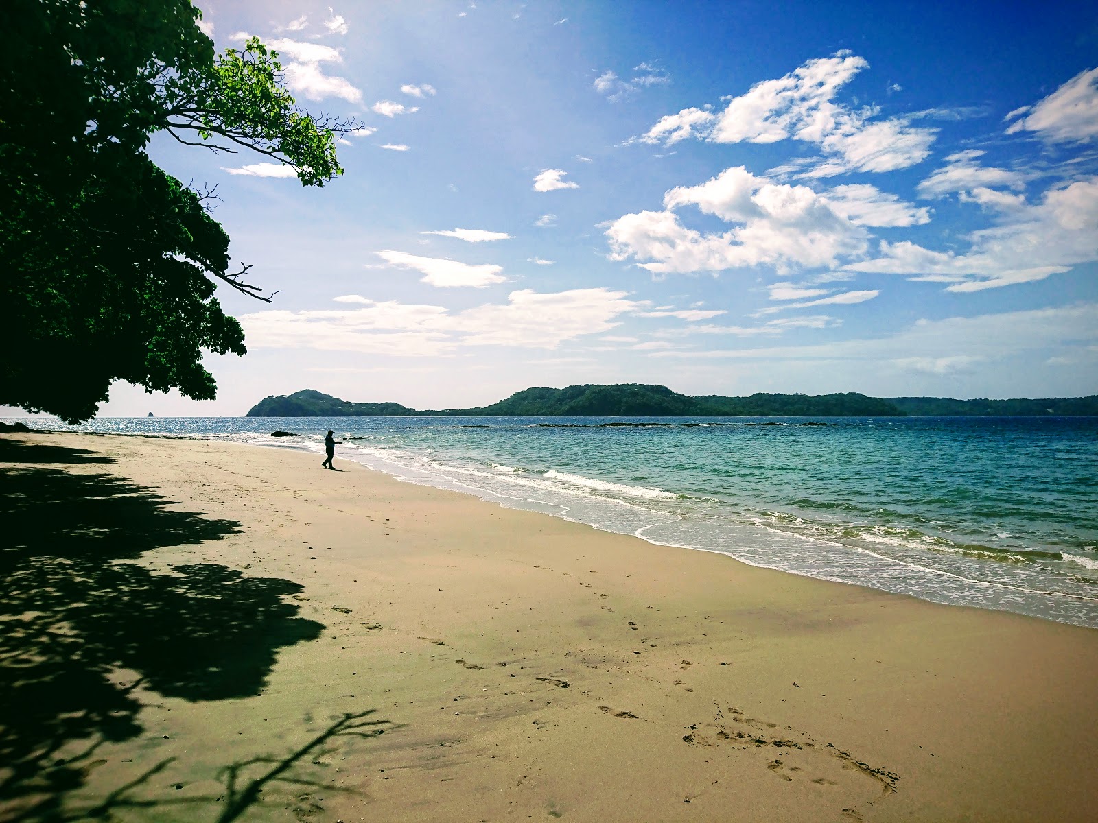 Foto de Buena beach con muy limpio nivel de limpieza