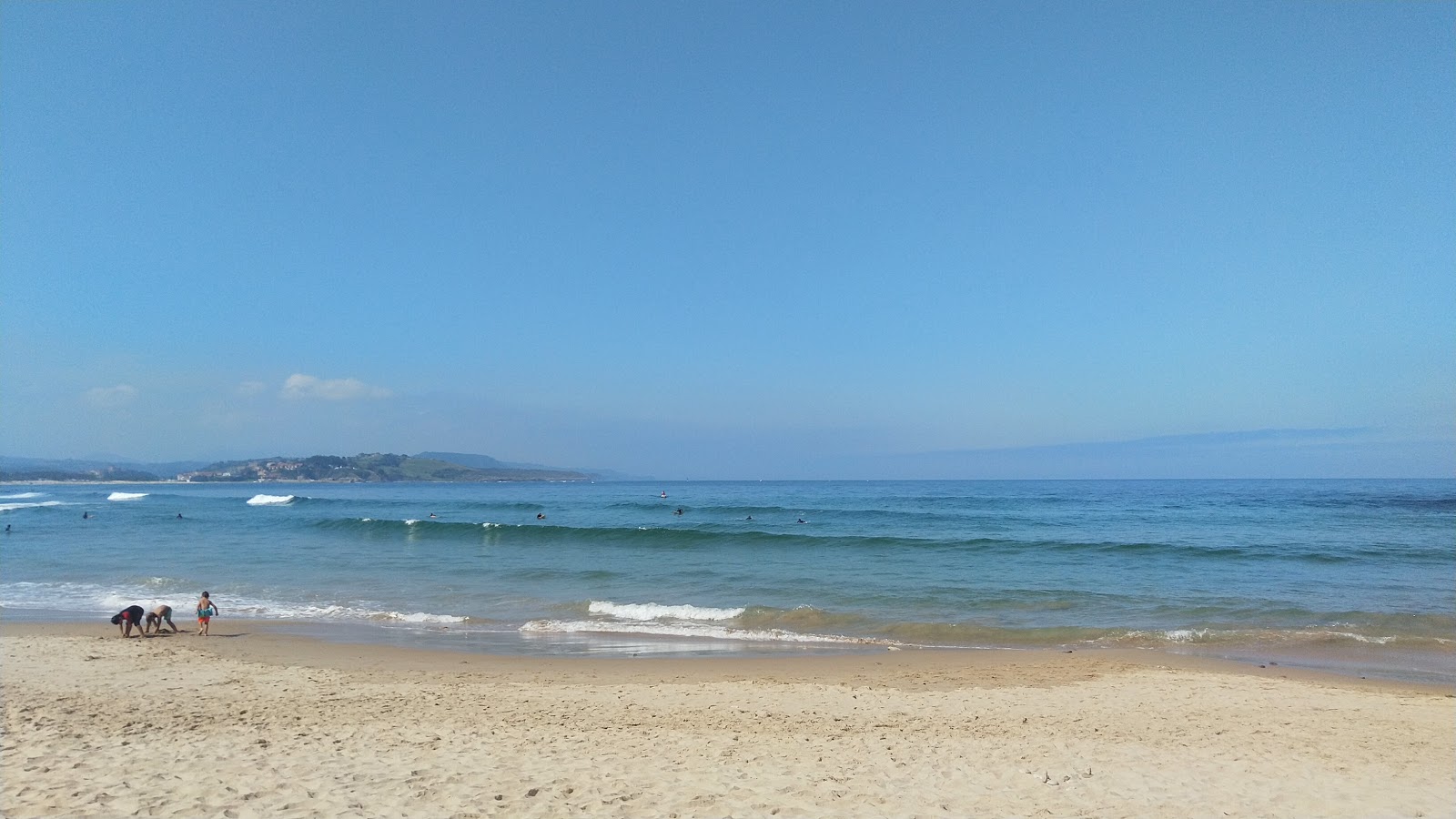 Photo of Playa de Gerra with very clean level of cleanliness