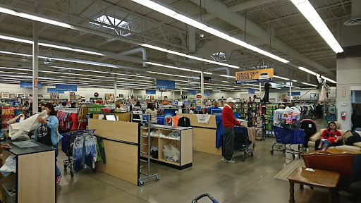 Thrift Store «Goodwill Highlands Ranch», reviews and photos, 8585 Poplar Way, Highlands Ranch, CO 80130, USA