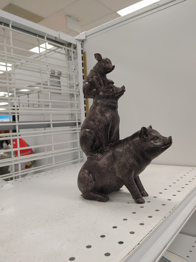 Clothing Store «Ross Dress for Less», reviews and photos, 2415 N Monroe St, Tallahassee, FL 32303, USA