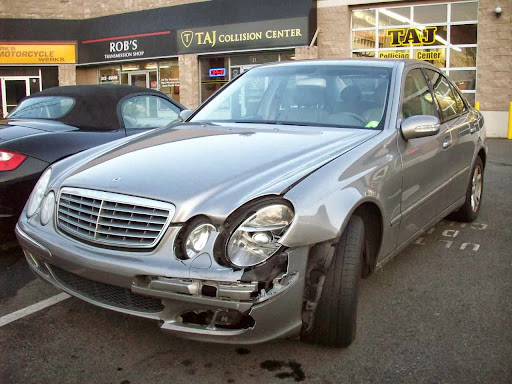 Auto Body Shop «TAJ Collision Center», reviews and photos, 60 NW Gilman Blvd, Issaquah, WA 98027, USA