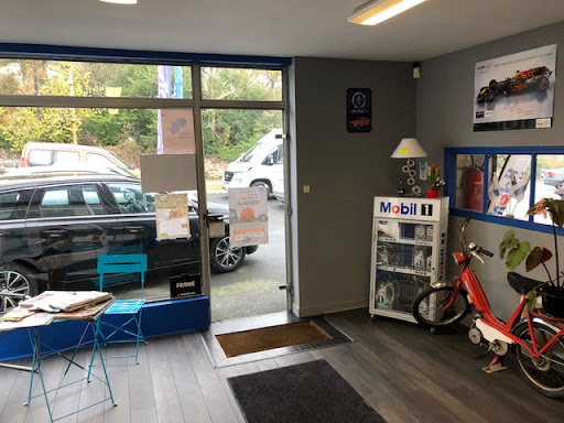 Photo 2 - TOP GARAGE NAVARO