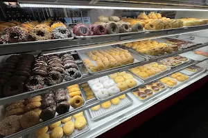 Pana Donuts image