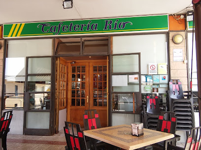 Cafetería Restaurante Río - C. Duero, 37D, 28670 Villaviciosa de Odón, Madrid, Spain