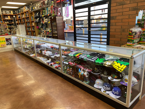 Liquor Store «Mikes Market», reviews and photos, 8520 W Peoria Ave # 101, Peoria, AZ 85345, USA