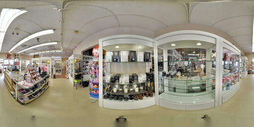 Paint Store «Miami Home Centers, Benjamin Moore Paint Center, South Miami», reviews and photos, 7325 SW 57th Ave, South Miami, FL 33143, USA