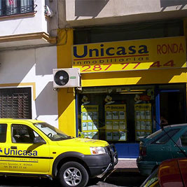 Unicasa Ronda - C. Padre Mariano Soubiron, 1, Bajo, 29400 Ronda, Málaga, España