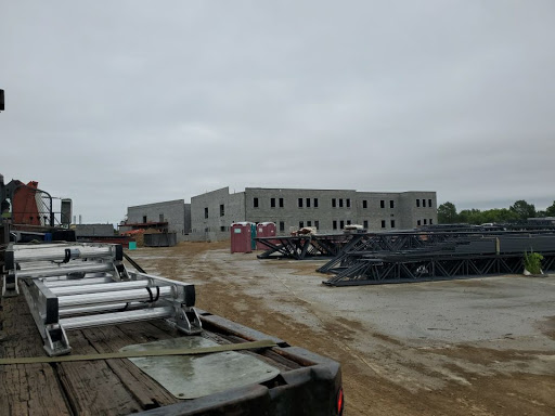 Roofing Contractor «White Castle Roofing», reviews and photos, 15013 Industrial Rd, Omaha, NE 68144, USA