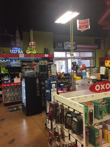 Liquor Store «Lee’s Discount Liquor», reviews and photos, 8180 S Maryland Pkwy, Las Vegas, NV 89123, USA