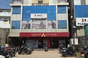 Axis Bank Branch image