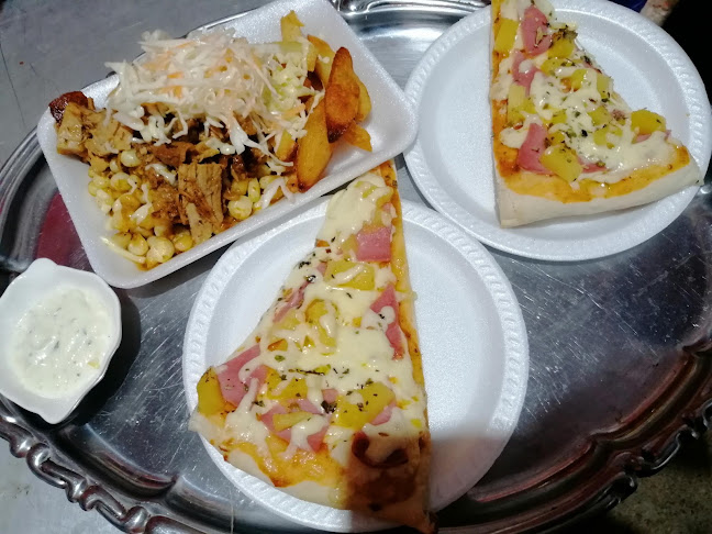 OSTE'S PIZZA Y ALGO MÁS - Quito