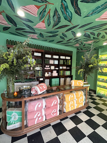 Flamingo Estate by null