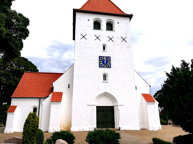 Hejnsvig Kirke - Kirke