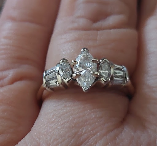 Jewelry Repair Service «Sparkle Jewelry and Watch Repair, LLC», reviews and photos, 540 S Rock Rd, Wichita, KS 67207, USA