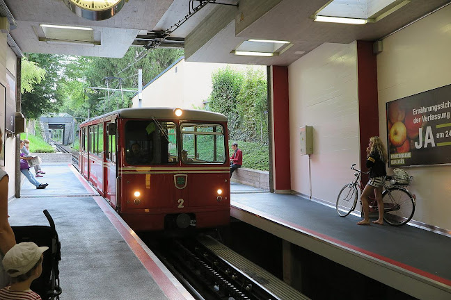 Rezensionen über Kiosk Multi- Kulti Dolderbahn in Zürich - Kiosk