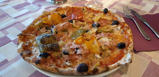 Ristorante Pizzeria Piazza Ricci in Pesaro, Provincia di Pesaro e Urbino
