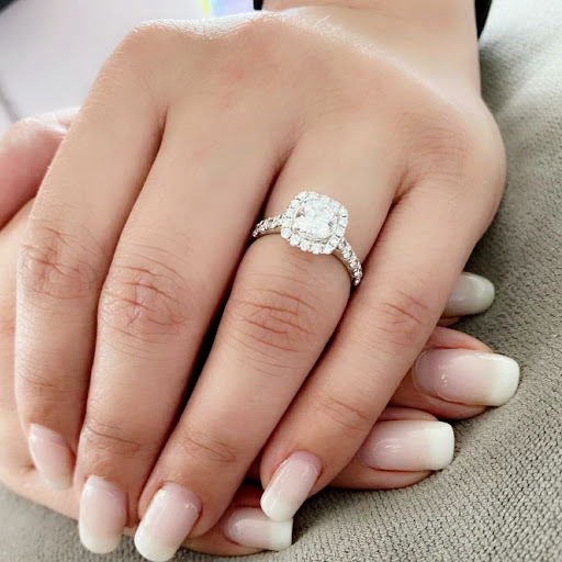 Pawn Shop «Woodbridge Gold & Pawn», reviews and photos, 13572 Jefferson Davis Hwy, Woodbridge, VA 22191, USA