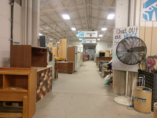 Building Materials Store «Habitat for Humanity ReStore Lakeshore», reviews and photos, 12727 Riley St, Holland, MI 49424, USA