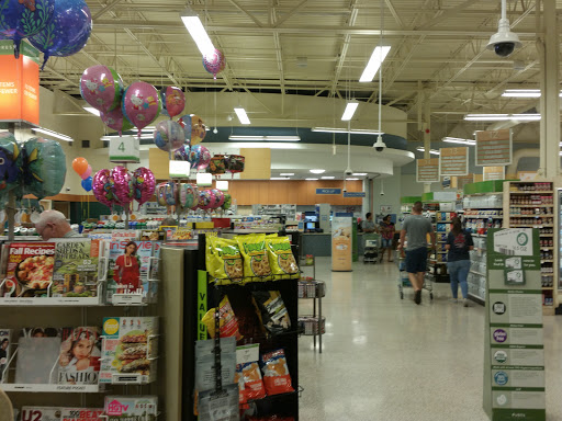 Supermarket «Publix Super Market at Perimeter Park», reviews and photos, 3330 Inner Perimeter Rd, Valdosta, GA 31602, USA
