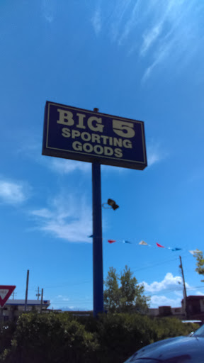 Sporting Goods Store «Big 5 Sporting Goods», reviews and photos, 1290 State St, Orem, UT 84097, USA