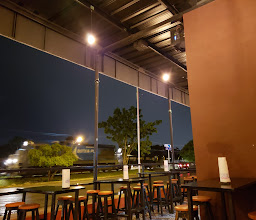 Hot Wings: Alitas Y Bar photo