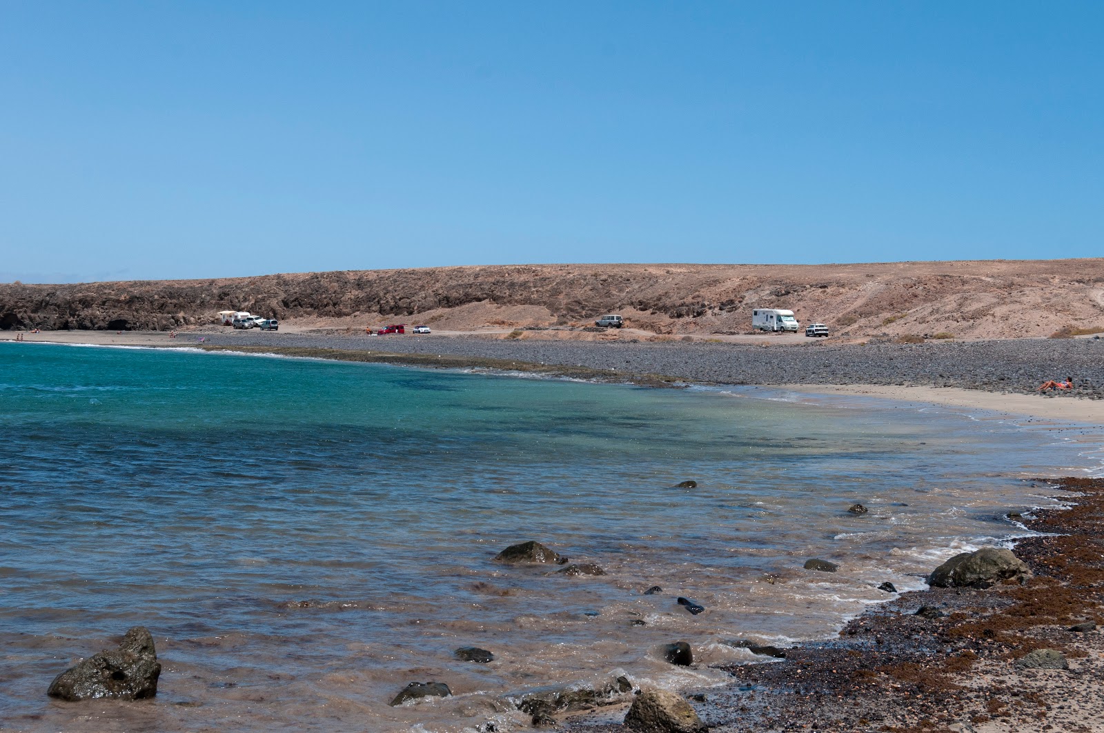 Photo de Playa de la Jaqueta - endroit populaire parmi les connaisseurs de la détente