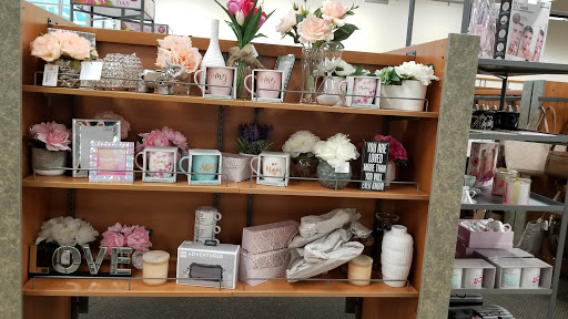 Clothing Store «Burlington Coat Factory», reviews and photos, 325 US-202, Flemington, NJ 08822, USA