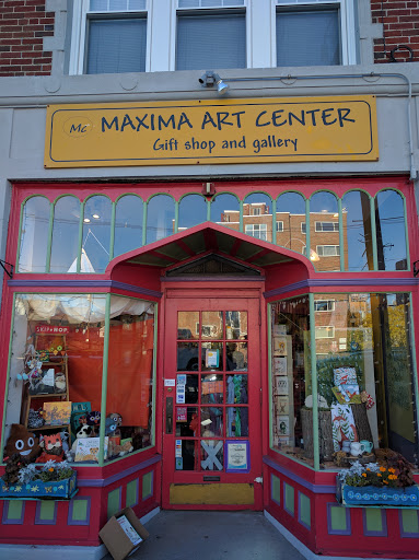 Gift Shop «Maxima Gift Center», reviews and photos, 212 Massachusetts Ave, Arlington, MA 02474, USA