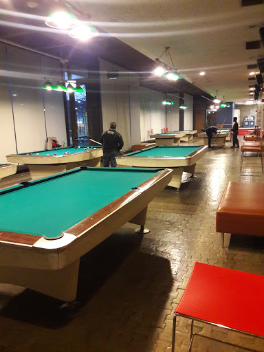 Bowling Alley «UIC Bowling Alley», reviews and photos, 750 S Halsted St, Chicago, IL 60607, USA