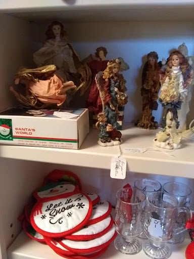 Thrift Store «The Langdon, Inc», reviews and photos, 2529 Commerce Blvd, Mound, MN 55364, USA