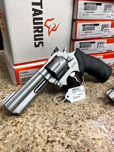 Pawn Shop «High-Caliber Pawn», reviews and photos, 306 E Railroad St, Long Beach, MS 39560, USA