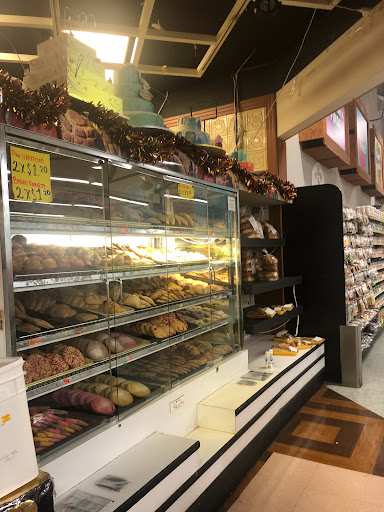 Grocery Store «Food Town | North Sam Houston», reviews and photos, 2770 North Sam Houston Pkwy W, Houston, TX 77038, USA