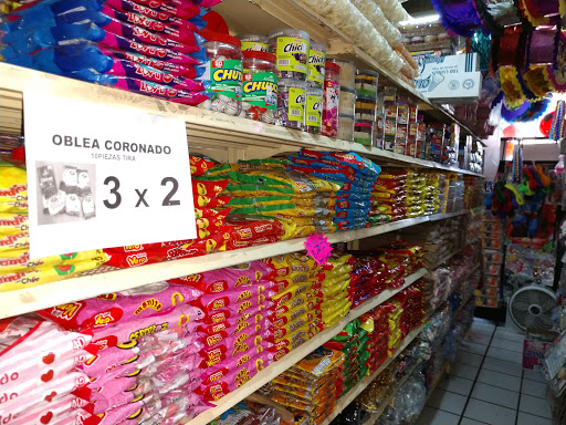 Dulcería y Desechables La Central en Emiliano Zapata