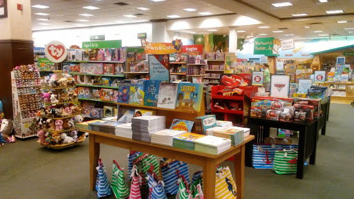 Book Store «Barnes & Noble Booksellers West Side», reviews and photos, 3701 Ellison Dr NW, Albuquerque, NM 87114, USA