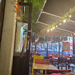 Photo n°57 de Flam's Lombards- Bar Et Restaurant De Flammekueche à Paris ()