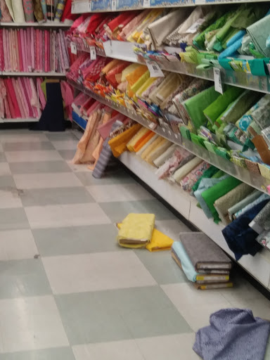 Fabric Store «Jo-Ann Fabrics and Crafts», reviews and photos, 8062 N Blackstone Ave, Fresno, CA 93720, USA