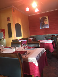 Atmosphère du Restaurant indien Gujjr à Thonon-les-Bains - n°2