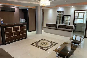 Dr. Atefeh Mirzaee Clinic image