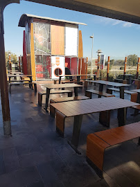 Atmosphère du Restauration rapide McDonald's à Châteauneuf-les-Martigues - n°7