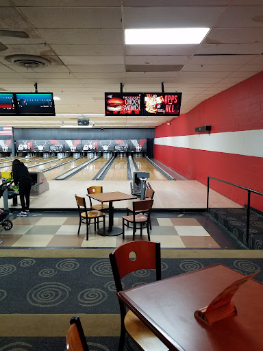 Bowling Alley «AMF Centereach Lanes», reviews and photos, 40 Horseblock Rd, Centereach, NY 11720, USA