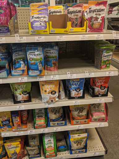 Home Improvement Store «Menards», reviews and photos, 2015 Wal Mart Dr NE, Warren, OH 44483, USA