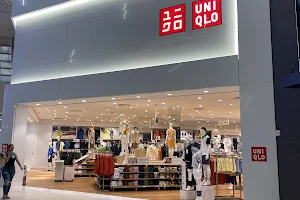 UNIQLO Florida Mall image