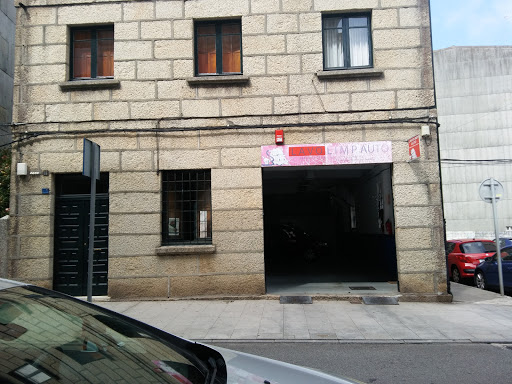 Lavolimp Auto en Ribeira, A Coruña