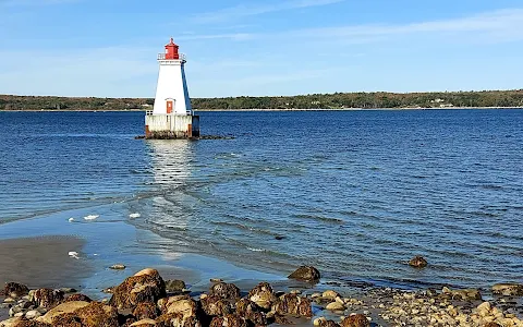 Sandy Point Lighthouse image