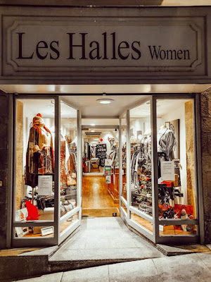 Les Halles Women à Limoges