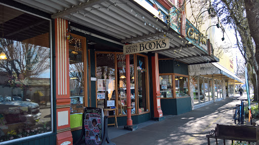 Grass Roots Books & Music, 227 SW 2nd St, Corvallis, OR 97333, USA, 