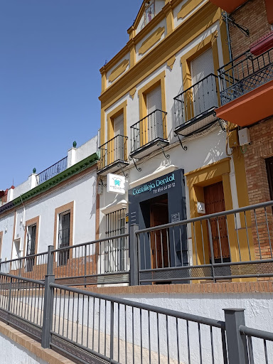 Castilleja Dental en Castilleja de la Cuesta, Sevilla